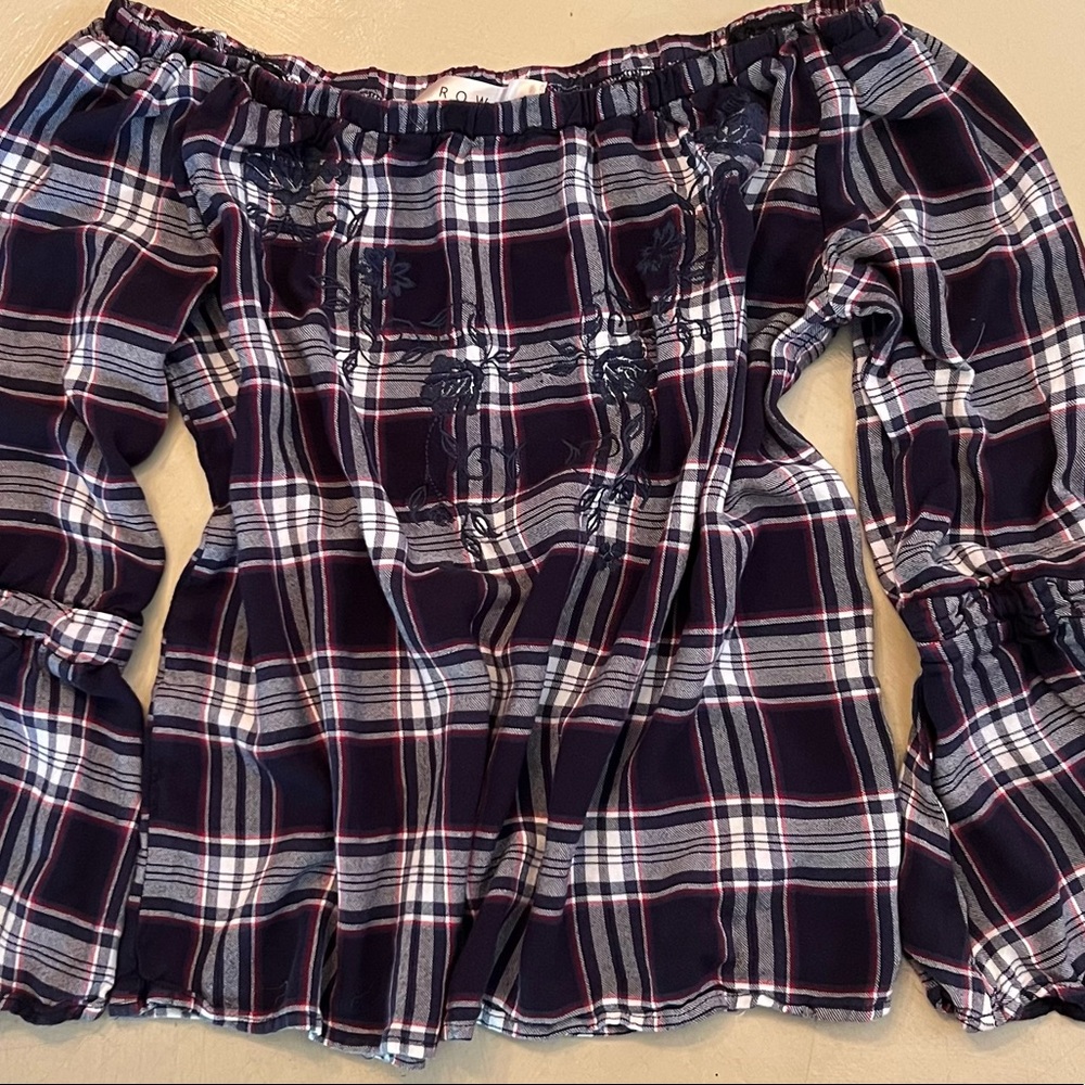 ROW.A, Off the Shoulder, Blue with red stripes Plaid Top